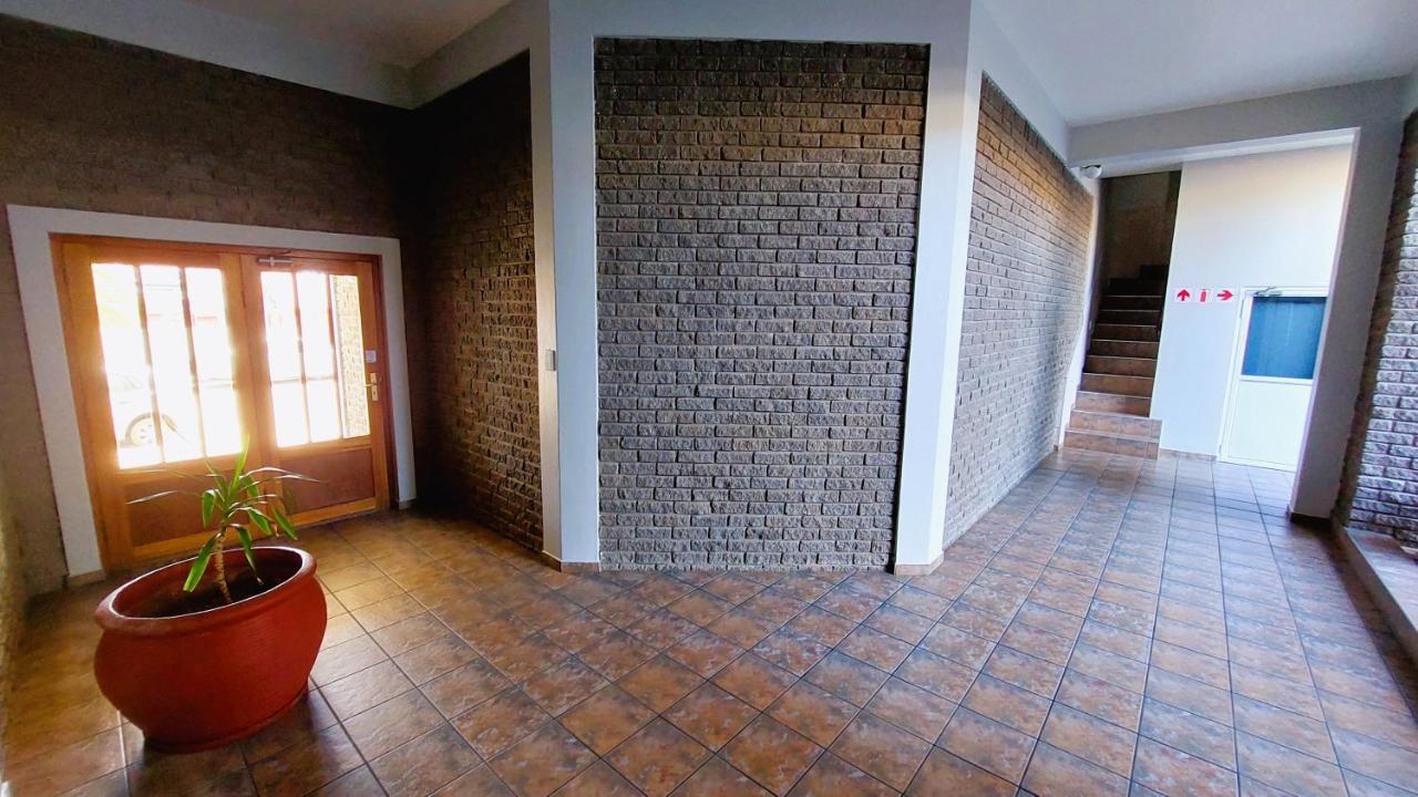 Nautilus 2 Bedroom Self-Catering Apartment Swakopmund Eksteriør billede